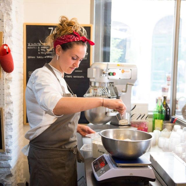 Roman Vegetarian Food Tour - Visiting the Best Gelateria in Town