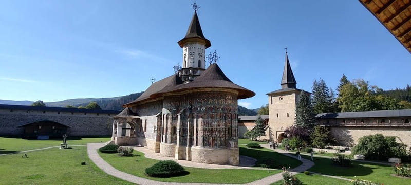 Romania: 7-Day Tour with Accommodation and Meals - Visiting Corvin’s Castle and Alba Iulia