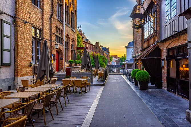 Romantic Bruges: Love Between the Canals Exploration Game - Easy Logistics and Booking Flexibility