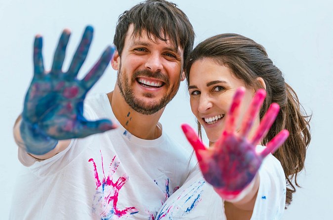 Romantic Chicago Date Night: A Creative Art Experience - The Experience of Shooting and Spinning Art