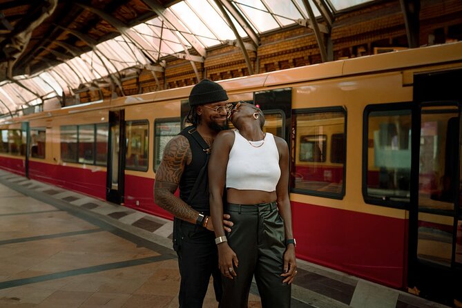 Romantic Couple Photoshoot in the Heart of Berlin - What to Expect During the Photoshoot