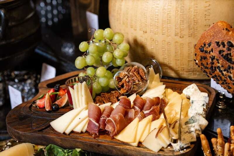 Romantic Dinner at Bovinos Steakhouse - Who Should Consider This Dinner