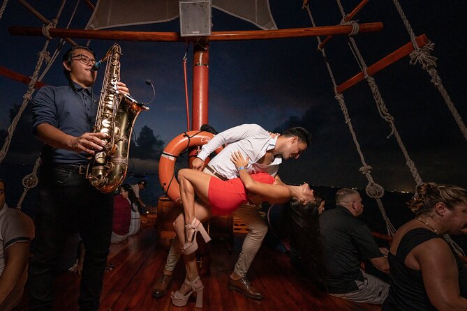 Romantic Dinner in the Spanish Galeon with Sax in Cancun. Lobster & Beef menu. - Live Saxophone Music Creates a Romantic Atmosphere