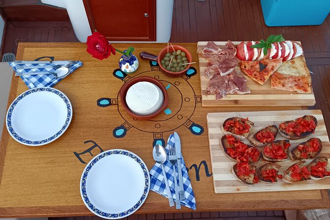 Romantic evening in Sorrento - Scenic Night Views of Sorrento and the Coast