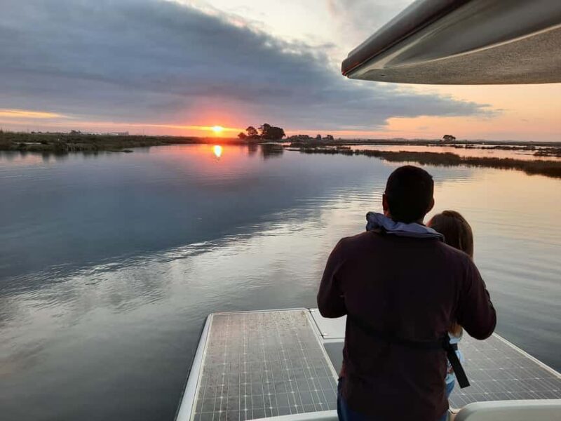 Romantic experience for two on a solar boat in Aveiro - Key Points