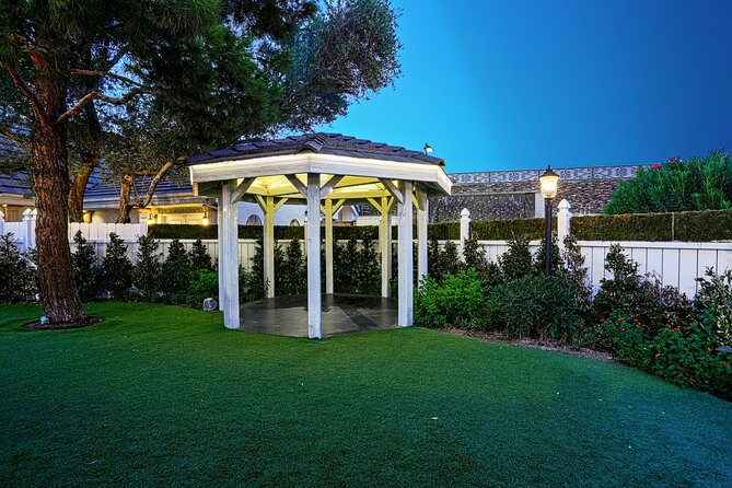 Romantic Las Vegas Wedding Package - The Sensible Pricing and What’s Not Included