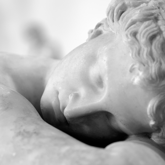 Romantic Louvre guided tour - Key Points