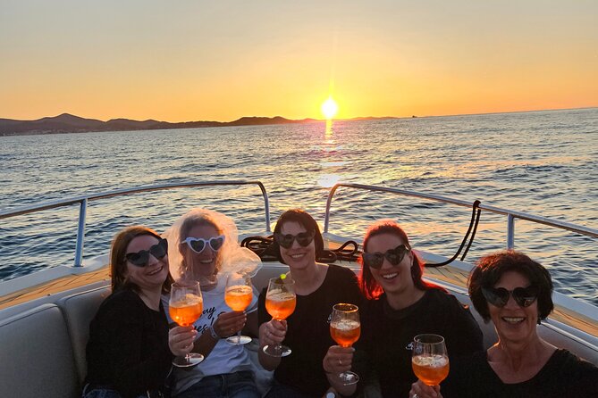 Romantic Luxury Sunset Boat Tour with Aperol Spritz - Who Will Love This Sunset Cruise?