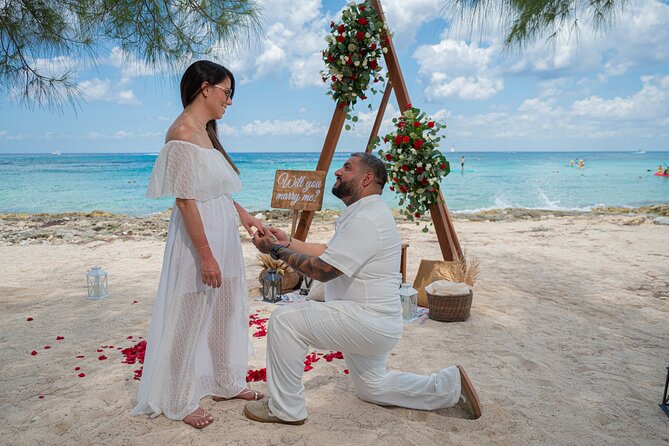 Romantic Proposal All-Inclusive Experience - Create an Unforgettable Proposal at Playa Uvas in Cozumel
