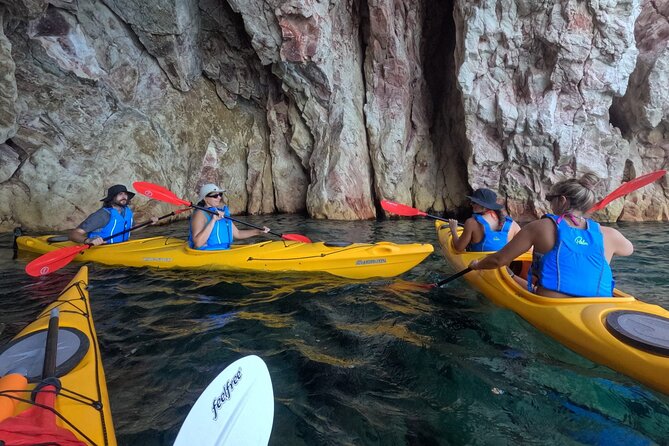 Romantic Sunset Kayaking Tour in Milos - Meeting Point and Group Size