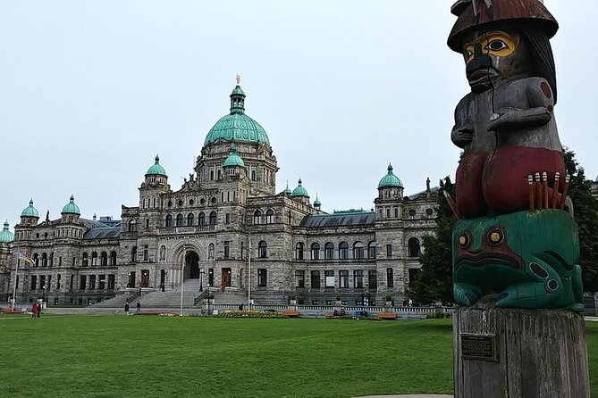 Romantic Victoria and Butchart Gardens Explorer Private Tour - The Butchart Gardens: A Floral Wonderland in Victoria