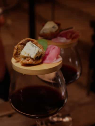 Romantic Wine Tasting Experience at Koccio Valletta - Key Points