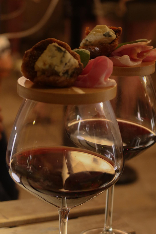 Romantic Wine Tasting Experience at Koccio Valletta - The Wine Selection and Food Pairings
