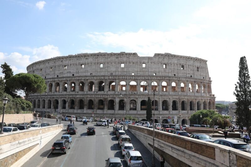 Rome: 1-Hour Fast Colosseum Tour - Tour Duration and Pacing