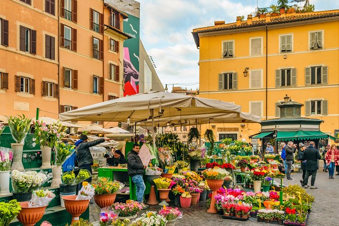 Rome: 2-Hour Highlights & Hidden Gems Private Walking Tour - Visiting the Pantheon and Piazza Navona