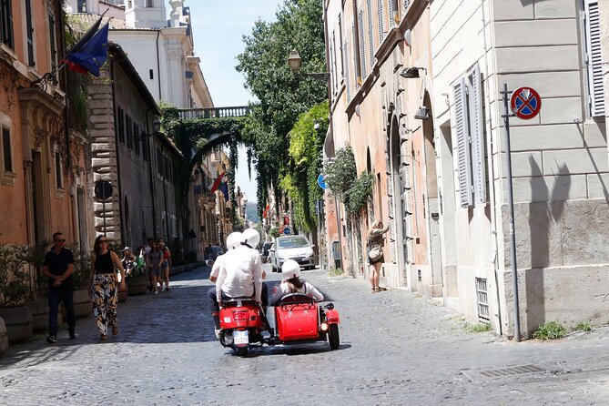 Rome 3 hours Vespa Sidecar Private Tour with Gelato - The Pantheon and Its Architectural Marvel