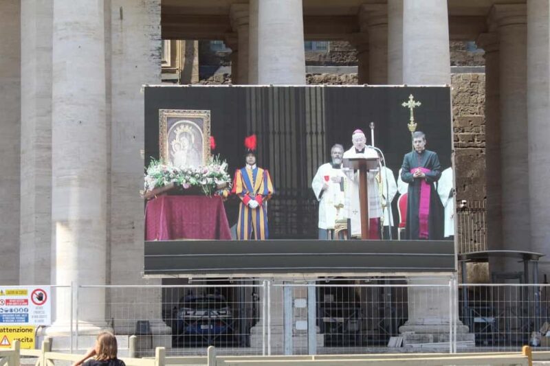 Rome: 4-Hour Private Tour with Driver - Comfort and Accessibility with Hotel Pickup