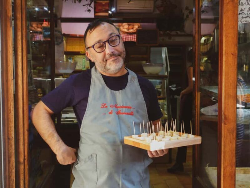 Rome All in One: Trastevere Food Tour, Dinner & Drinks - Enjoying Pizza and Beer at Alice Pizza Trastevere