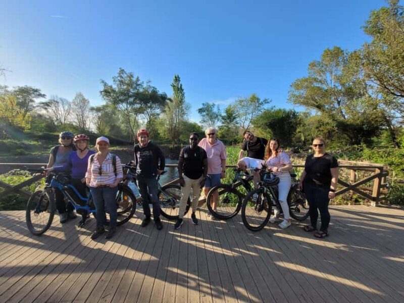 Rome: Appian Way & Catacomb Sunset E-bike Tour, Food & Drink - Scenic Sunset Views at the Parco degli Acquedotti