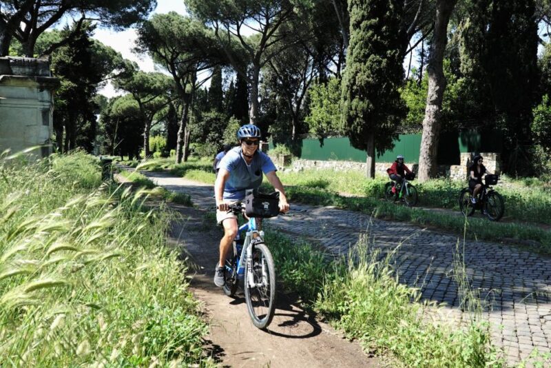 Rome: Appian Way, Catacombs & Roman Aqueducts Top EBike Tour - Highlights of the Route: From the City to Ancient Monuments