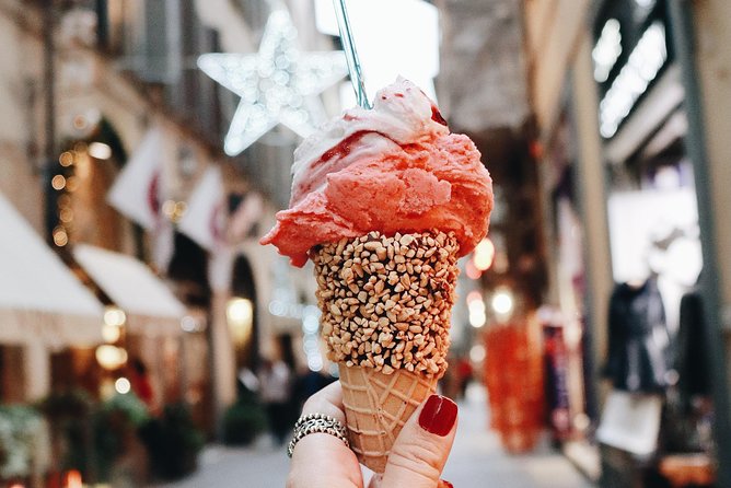 ROME AS A COUPLE: Treasure Hunt delivery for discovering the city with fun - Personalized Treasure Hunt Kit with All Instructions