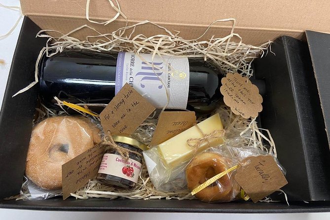 ROME AS A COUPLE: Treasure Hunt delivery for discovering the city with fun - Discovering Rome’s Monuments and Sculptures with Puzzles