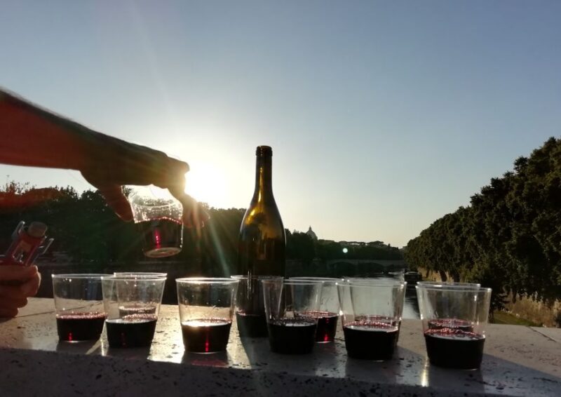 Rome at Night Bike Tour - Discovering Piazza Trilussa and Farnese Palace