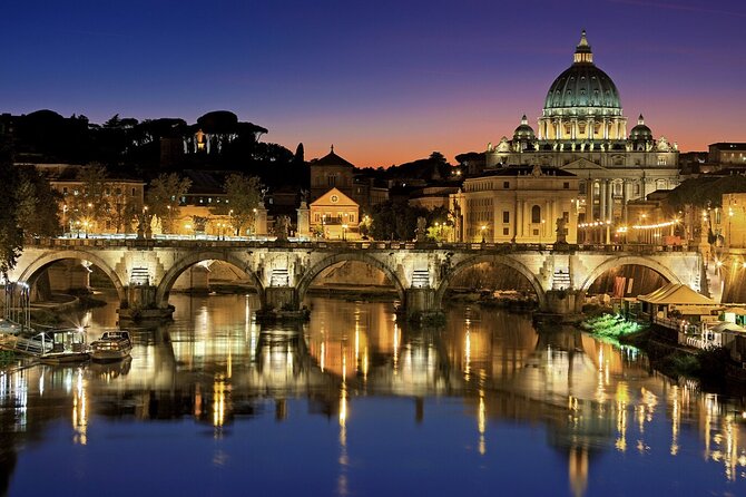 Rome at Night: Small-Group Walking Tour in English or Spanish - The Guides and Their Role in the Experience