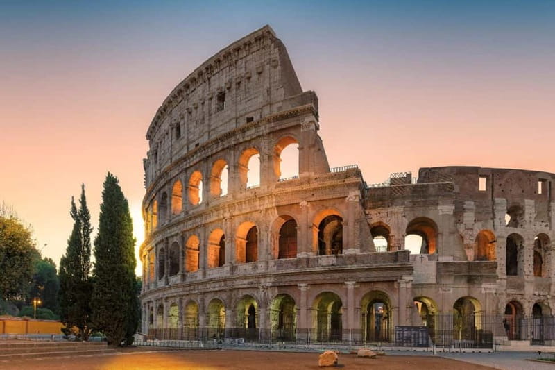 Rome at Sunset: Colosseum, Forum & Trevi Fountain Tour - Exploring the Roman Forum at Sunset