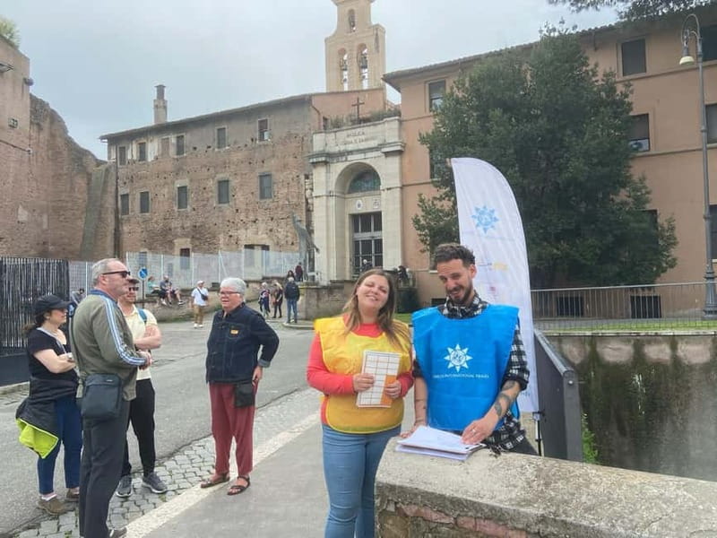 Rome at Sunset: Colosseum, Forum & Trevi Fountain Tour - Walking Tour of the Imperial Forums of Julius Caesar, Augustus, and Trajan