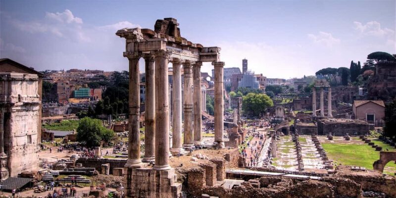 Rome: Audio guide of the Roman Forum and the Colosseum - Exploring the Roman Forum with the Audio Guide