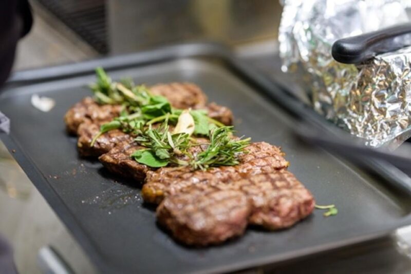 Rome: Authentic Roman Restaurant Dining Experience & Wine - Drinks Selection to Complement Your Meal