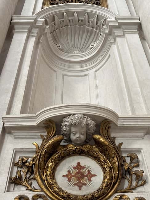 Rome: Bernini and Borromini Walking Tour - Visiting Borromini’s San Carlo alle Quattro Fontane