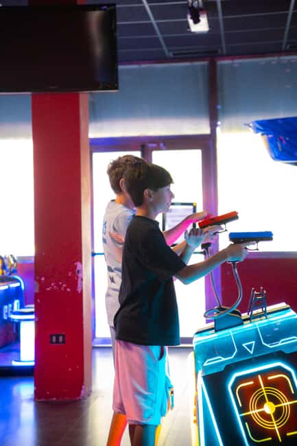 Rome: Bowling Experience with Food Tasting and Arcade Games - Logistics and Group Experience in Rome