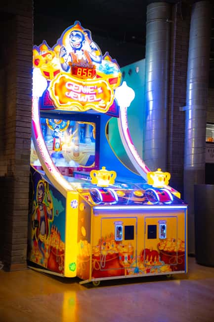 Rome: Bowling Experience with Food Tasting and Arcade Games - The Unique Blend of Tradition and Modern Fun