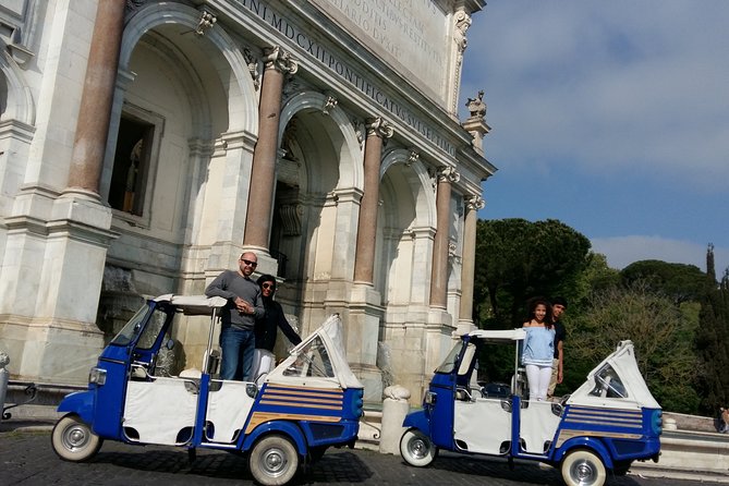 Rome by Ape Calessino Auto Rickshaw - The Guide’s Expertise and Personal Touch