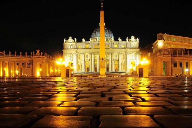 Rome by Night: private tour with driver - Iconic Landmarks and Nighttime Illumination