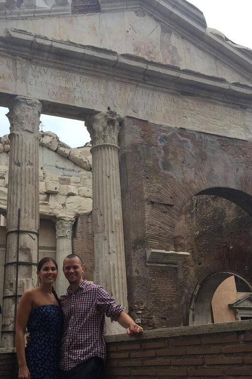 Rome: Campo de Fiori & Ghetto Street Food Sightseeing Tour - Discovering Hidden Corners and Scenic Views