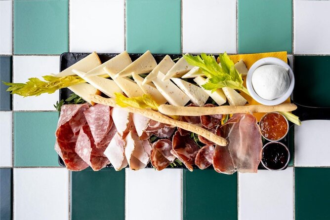 Rome: Candlelight Food & Wine Tasting in Ancient Roman Cellar - Key Points