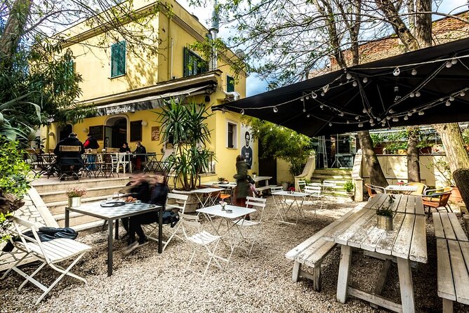 Rome: Candlelight Food & Wine Tasting in Ancient Roman Cellar - Logistic Details: Meeting Point and Group Size