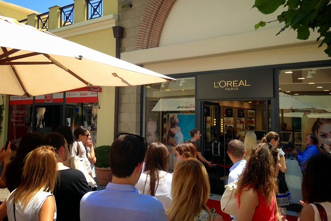 Rome: Castel Romano Outlet Shopping, Private Day Tour - Logistics: Easy Group Travel and Flexibility