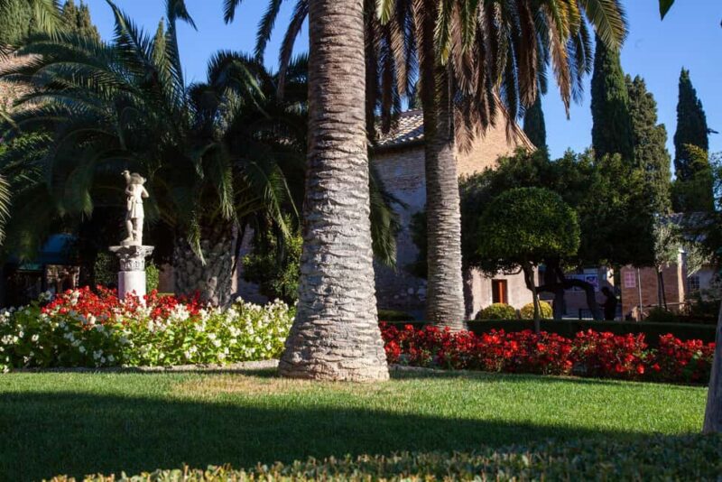 Rome: Catacombs of Saint Callixtus with Concert and Tour - Visiting the Area: The Appian Way and Nearby Mausoleums