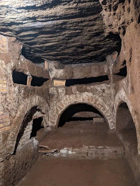 Rome: Catacombs Skip-the-Line Tour in English - Enter Rome’s Underground Tunnels at San Domitilla
