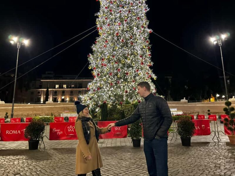 Rome: Christmas in Rome Illuminated Night Tour in Golf Cart - The Magic of Christmas Lights at Piazza Navona and Piazza Venezia