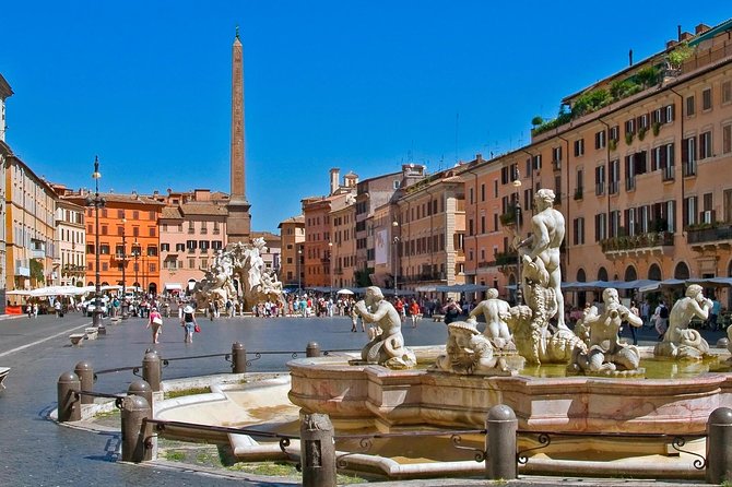 Rome City Center Walking Tour and GelatoTasting- Up To 6 People - Tasting Authentic Italian Gelato