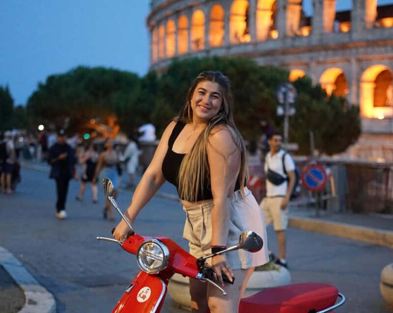 Rome: City Highlights Nighttime Vespa Photoshoot Jouney - Key Points