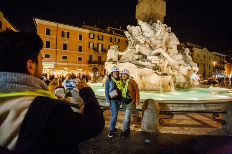 Rome: City Highlights Walking Tour with Local Guide - Toss a Coin at the Trevi Fountain: The City’s Most Famous Water Feature