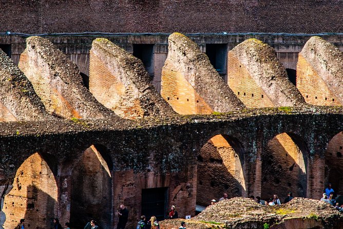 Rome Colosseum Ancient Rome Exclusive Private Guided Tour - The Colosseum: A Glimpse into Gladiatorial Battles