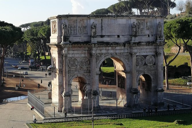 Rome: Colosseum and Roman Forum Private Tour - Why Private Tours Offer Better Value