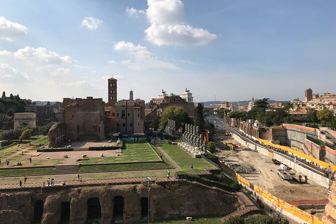 Rome: Colosseum and Vatican Museums Combo Guided Tour - What Sets This Tour Apart